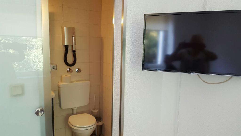 Hotel Bergische Schweiz Velbert Kültér fotó